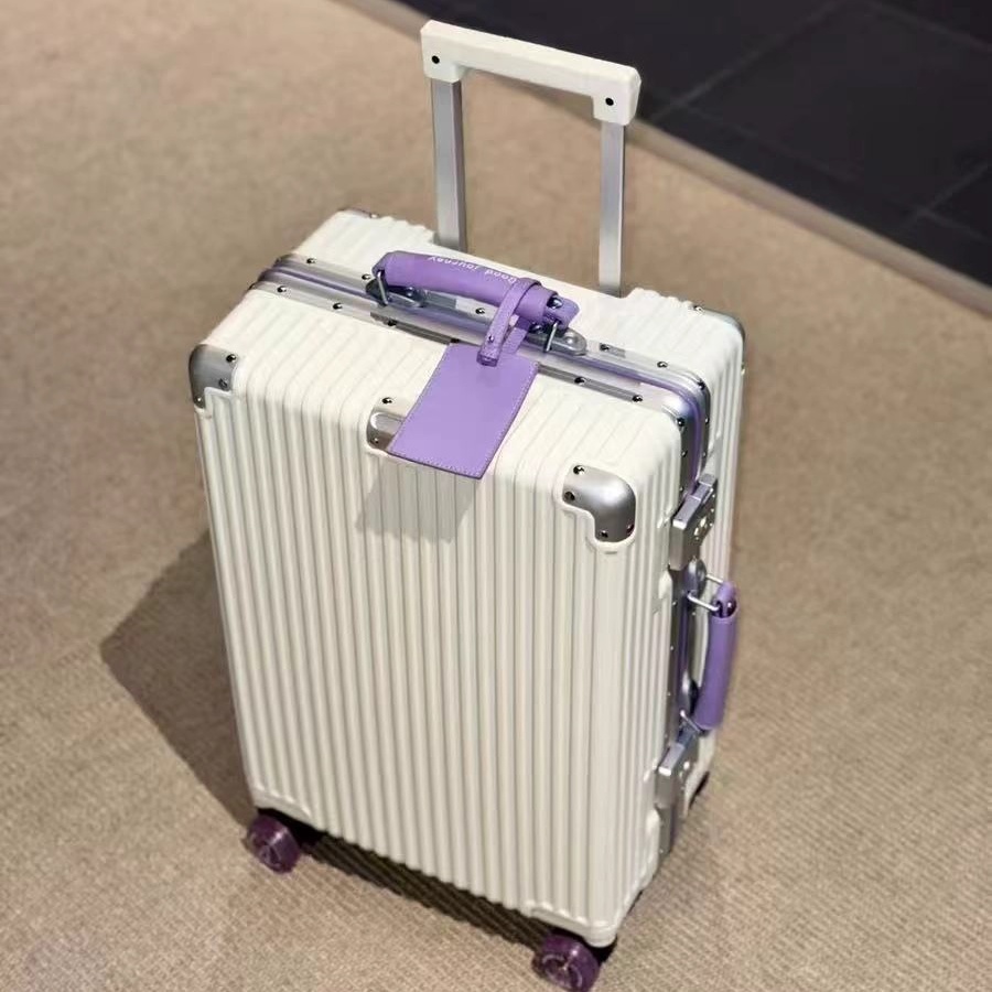 Чемодан с алюминиевым каркасом – обзор и цена Aluminum Frame Carry On Luggage